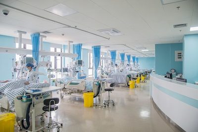 重症医学科 (ICU)